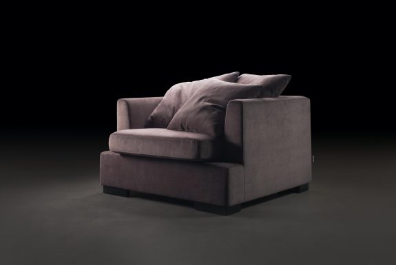 Ipsoni armchair